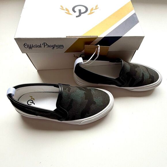 NWT Official Program big boy’s canvas slip on sneakers in camo/black/white Size - Picture 7 of 11